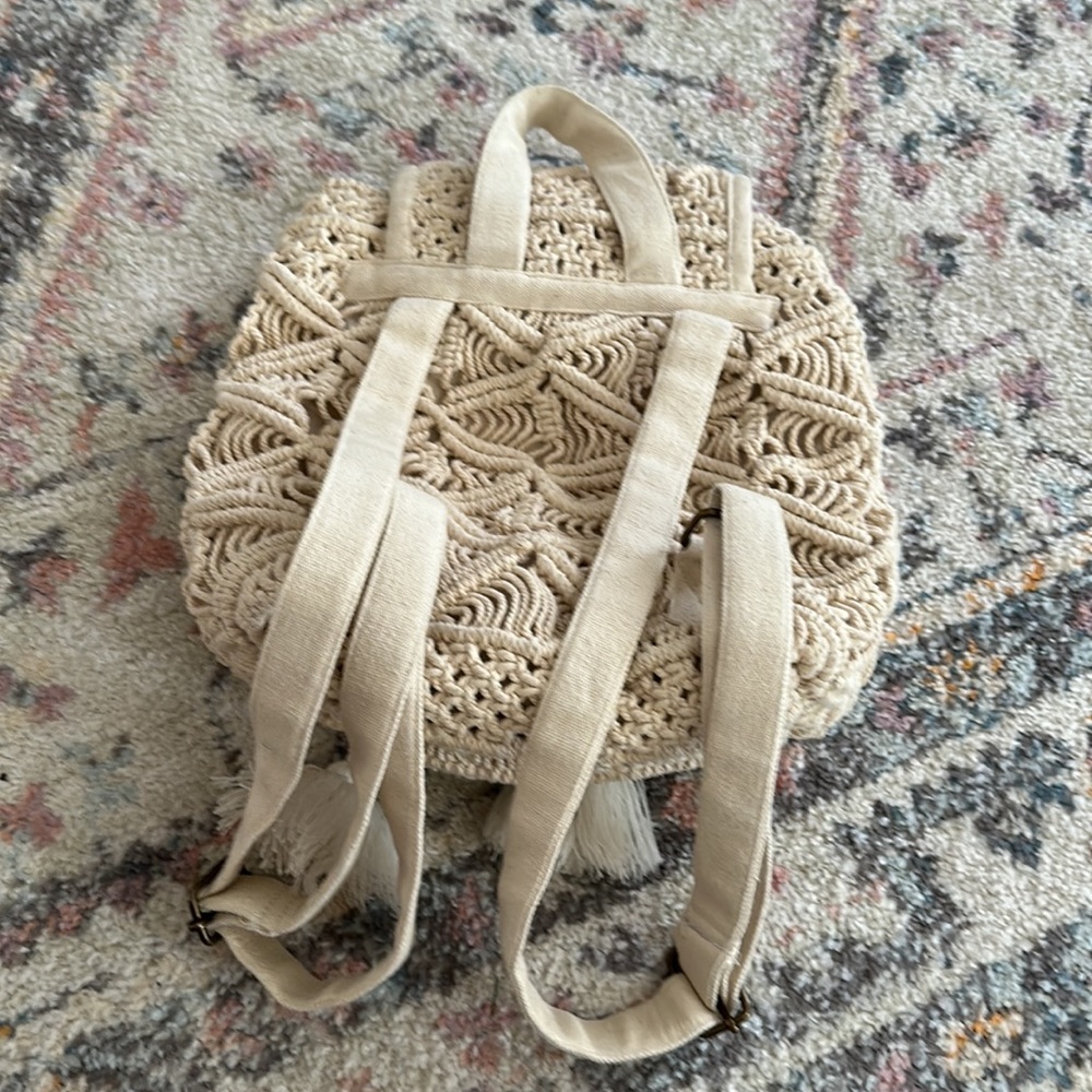 Boho macrame backpack - Picture 2 of 4